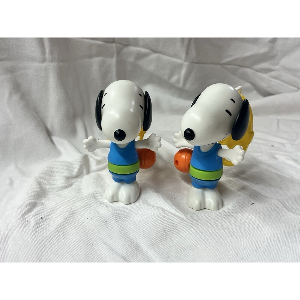 2018 McDonald's Happy Meal Collectible Toy: BASKETBALL PLAYER SNOOPY Lot Of 2